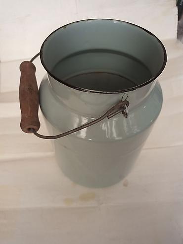 sud separatoru: Süd qabı .Əla vəziyyətdə Az işlənmis. Rusiya istehsalı. 5,5 litr — 2