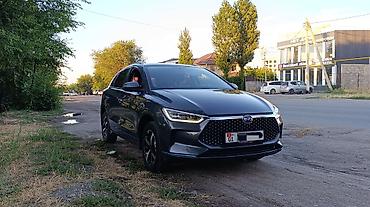byd e1: BYD E2: 2021 г., Электромобиль, Кроссовер — 1