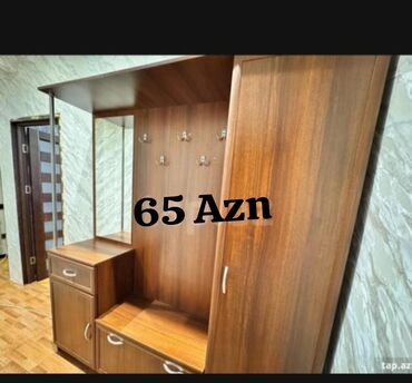 2 ci el dolab: Dehliz dolabi satilir.
*Qiymeti. 65 Azn*
Unvan mehdiabad
. 🦄S. Esi
