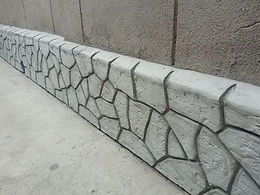 Другие строительные материалы: Элементы облицовки цоколя, выполненные в виде имитации натурального — 29