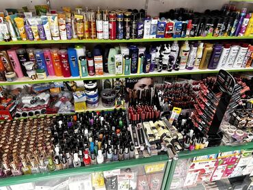 Sifarişlə kosmetika üçün vitrinlər: Hazır biznes ünvan xırdalan köhnə bazar — 11