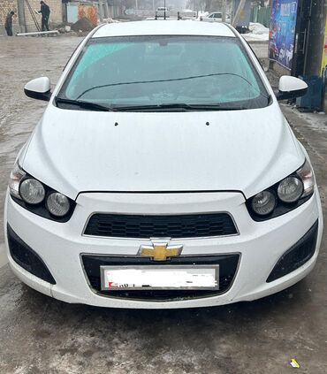 авто под выкуп: Chevrolet Aveo: 2015 г., 1.6 л, Автомат, Бензин, Седан