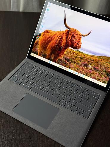 Microsoft Surface Laptop 4 (Ryzen 5 / 16 GB RAM / 256 GB SSD)