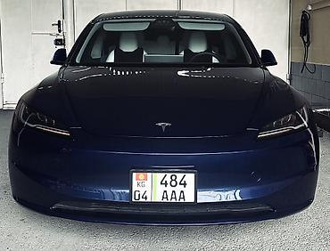 Tesla: Tesla Model 3: 2025 г., 0.1 - engine capacity л, Робот, Электромобиль, Седан lalafo.kg да — 6 Tesla: Tesla Model 3: 2025 г., 0.1 - engine capacity л, Робот, Электромобиль, Седан — 6