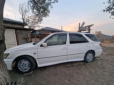 Toyota Vista: 2000 г., 2 л, Автомат, Бензин, Универсал