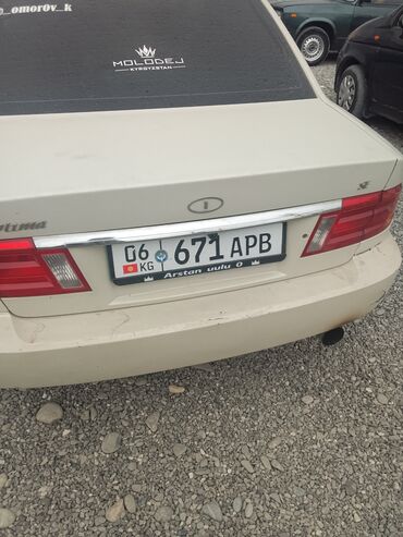 машина jeep: Kia Optima: 2002 г., 2 л, Автомат, Бензин, Седан