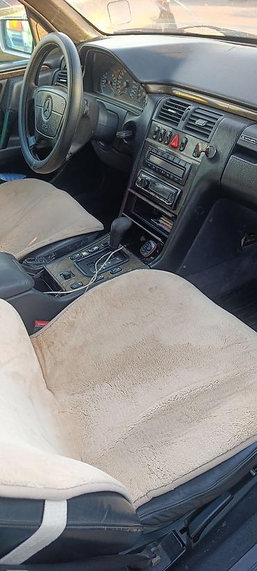 Продажа авто: Mercedes-Benz E-Class: 1995 г., 3.2 л, Автомат, Бензин, Седан — 2