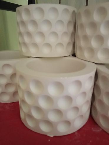 relaks: Dekorativne gipsane figure i saksije – ručni rad - Materijal: beli — 5