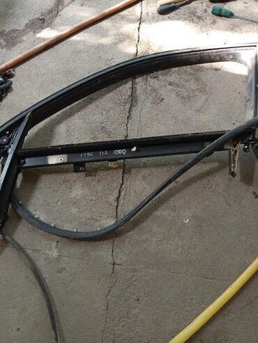 Двери и комплектующие: Дверь Комплект Audi, Б/у, Оригинал at lalafo.kg — 23 Двери и комплектующие: Дверь Комплект Audi, Б/у, Оригинал — 23