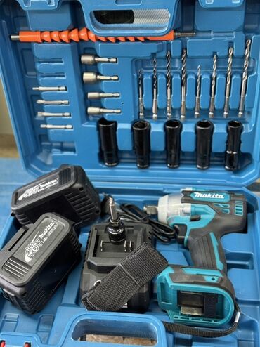 мужской спортивный костюм 54: Аккумуляторный ударный гайковерт/шуруповерт Makita в чемодане