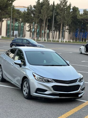 cruze: Chevrolet Cruze: 1.4 l | 2017 il 151000 km Sedan