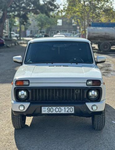 VAZ (LADA): VAZ (LADA) 4x4 Niva: 1.7 l | 2014 il 95000 km Ofrouder/SUV — 5