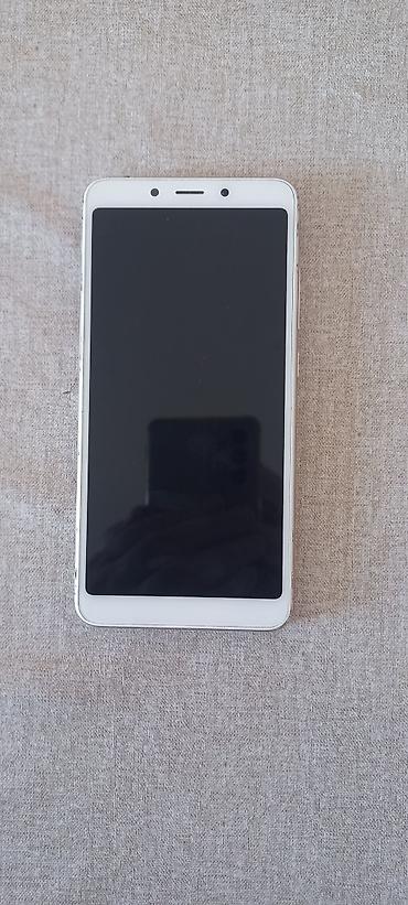 xiaomi note 6 qiymeti: Xiaomi < 2 GB Memory Capacity, rəng - Qızılı, 
 Sensor — 3