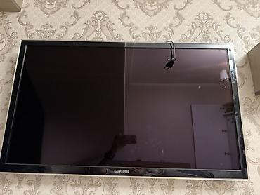 İşlənmiş Samsung LED televizor satılır. Heç bir problemi yoxdur. Ekran