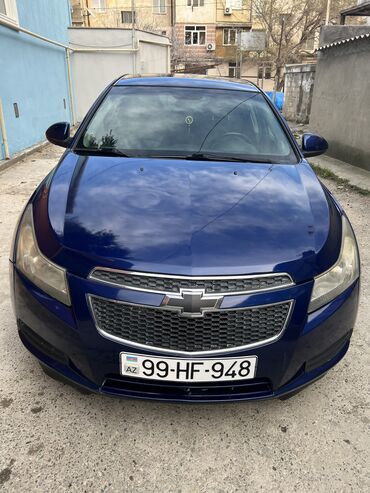 цены на авто: Chevrolet Cruze: 1.4 л | 2012 г. 240000 км Седан