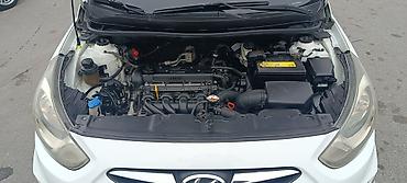 Hyundai: Hyundai Accent: 1.6 l | 2012 il Sedan — 10