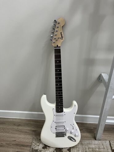 купить комбик для электрогитары: Электрогитара. Продаю электрогитару fender squier bullet