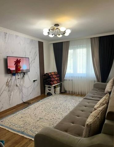 1 комнатная квартира 8 мкр: 2 комнаты, 43 м², 104 серия, 1 этаж, Косметический ремонт