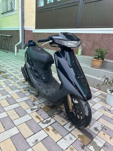 мотоциклы электрический: Кичи мопед Honda, 50 куб. см, Бензин, Колдонулган