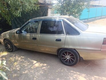 фары пассат б3: Daewoo Nexia: 2011 г., 1.6 л, Механика, Газ