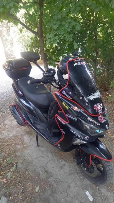 авто с последующим выкупом бишкек саната: Макси-скутер 150 куб. см, Бензин, Б/у