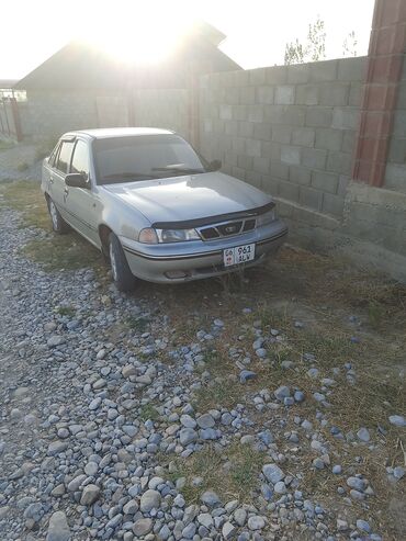 хюндай грандеур: Daewoo Nexia: 2000 г., 1.5 л, Механика, Бензин, Седан