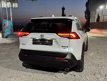 марат авто: Toyota RAV4: 2022 г., 2.5 л, Автомат, Бензин, Кроссовер — 4