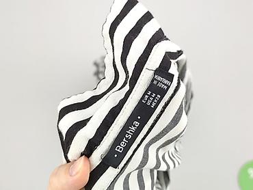 białe t shirty basic: Bershka, Koszula damska, rozmiar M — 6