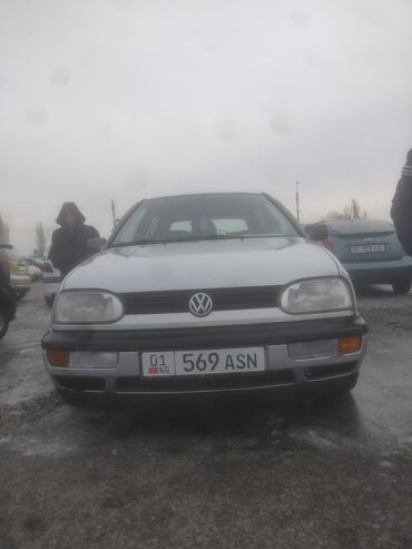 блок гольф 3: Volkswagen Golf: 1994 г., 1.6 л, Механика, Бензин, Седан