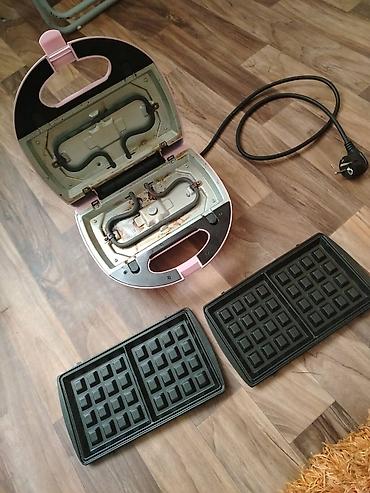 Ostali kuhinjski aparati: SilverCrest aparat za vafle – dupli - Boja: roze - Tip: električni — 12