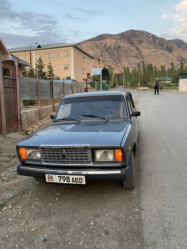 авто кридит бишкек: ВАЗ (ЛАДА) 2107: 2011 г., 1.6 л, Механика, Бензин, Седан