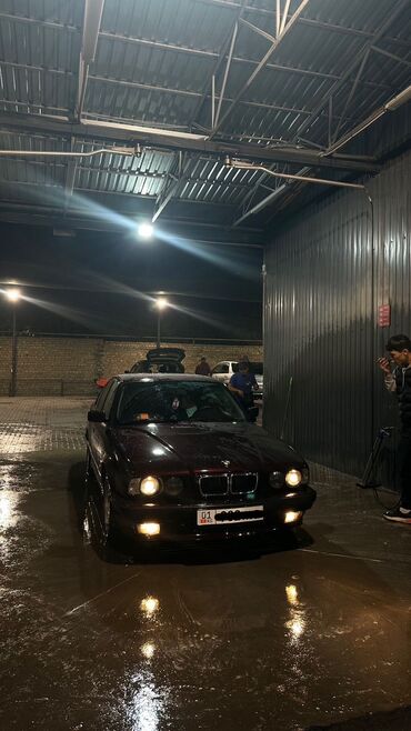 BMW: BMW 5 series: 1994 г., 2 л, Механика, Бензин, Седан — 3