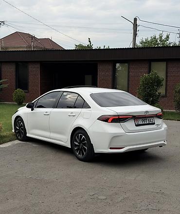 corolla 2022: Toyota Corolla: 2026 г., 1.8 л, Вариатор, Гибрид, Седан — 6