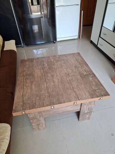письменный стол баку: Qonaq masası, İşlənmiş, Açılan, Kvadrat masa