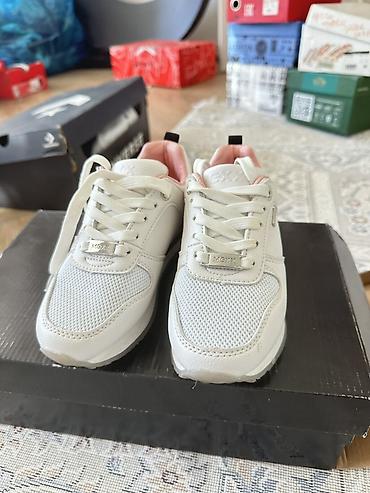 Другие детские вещи: Кроссовки Adidas для детей - Бренд: Adidas - Модель: кроссовки с — 20