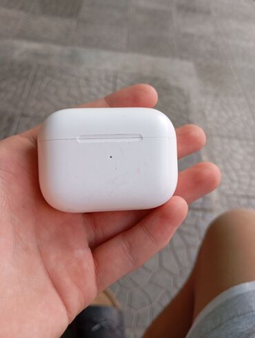 правое ухо айрподс: Беспроводные наушники airpods 2 pro BW36