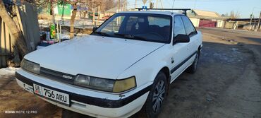 Mazda: Mazda 626: 1990 г., 2 л, Механика, Бензин, Седан