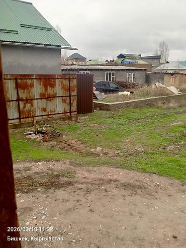 Продажа коттеджей и домов: Продаётся дом, времянке есть 5 соток земля, АК ЖАР село, 40 улица — 11