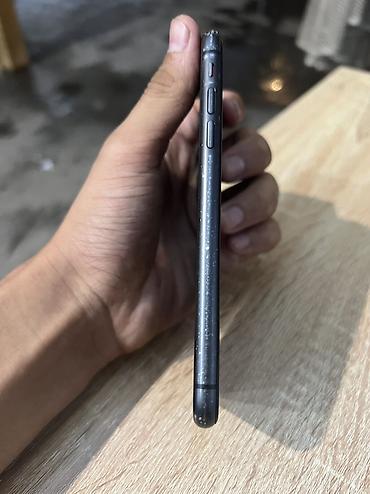 Apple iPhone: IPhone 11, 128 ГБ, черный - Память: 128 ГБ - Состояние батареи: 100% — 4