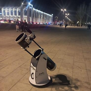 Бинокли: Телескоп Sky-Watcher Flextube 200P (Добсон) - Тип: зеркальный Ньютон — 1