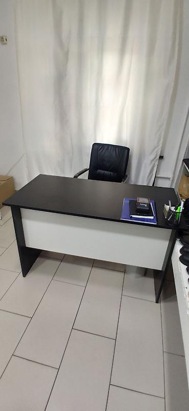 ofis stolları: Ofis masası və kreslo Satilir Ehmedlide magazada yerlewir bawqa — 1