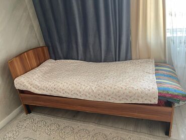 купить двуспальную кровать с матрасом: Люлька с авто качели + колыбельная новая 5000сом одно местная кровать