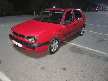 голф 3 баткен: Компактный красный хэтчбек Volkswagen Golf III 1.8 моно гидрач, билед