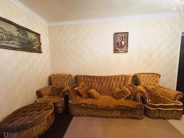 sacaq pendir: Qonaq otağı üçün klassik üslubda yumşaq mebel dəsti təqdim olunur — 2