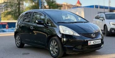 авто в рассрочку без банка без первоначального взноса в бишкеке: Honda Jazz: 2009 г., 1.4 л, Робот, Бензин, Хэтчбэк