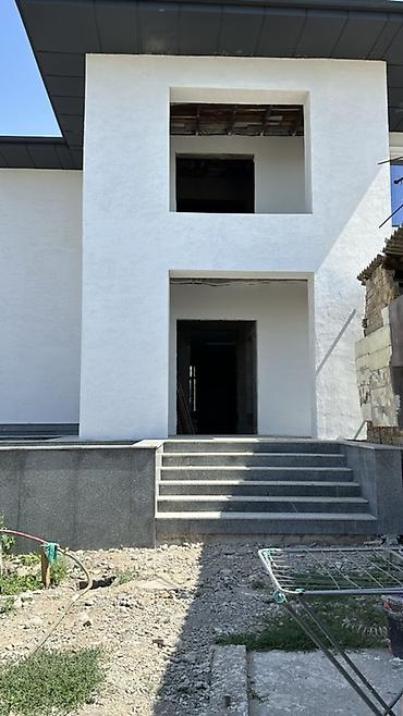 ак орго баня кара суу: 5 комнат, 280 м², 6 соток, Бишкек, Ак-Орго ж/м Собственник — 4