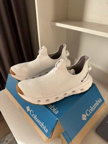 зимние красовки мужские: Кроссовки Columbia (Slip-on) ОРИГИНАЛ (с коробкой) - Модель: легкие