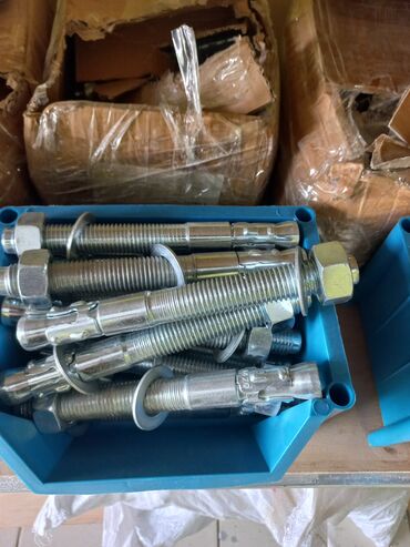 Qaykalar: Metiz və bərkidici məhsulların geniş seçimi Məhsul çeşidləri: - — 14