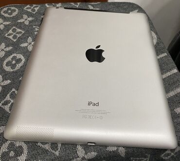 Electronics: 7 iPad 3 Samsung3 Lenovo all working locked selling as non tested All