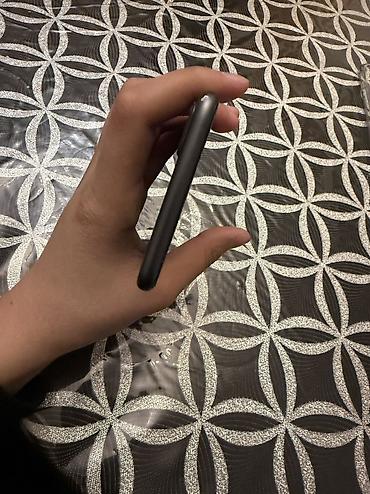 Apple iPhone: IPhone X, 64 GB, Jet Black, Barmaq izi — 9